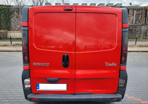 Renault Trafic cena 18900 przebieg: 363300, rok produkcji 2006 z Sochaczew małe 56